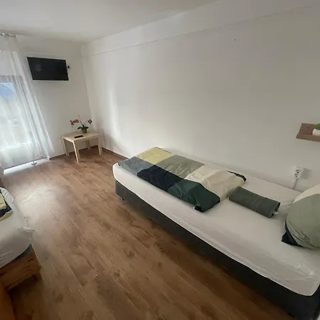Center Hostel&guest House Hostel *