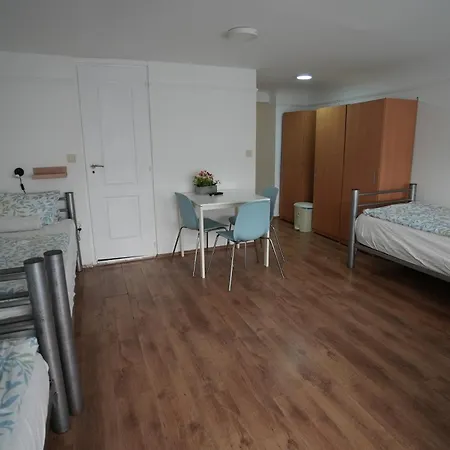 Hostel Center Hostel&guest House *