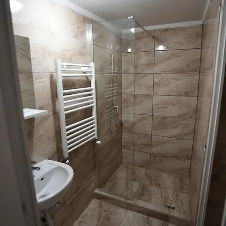 Hostel Center Hostel&guest House *