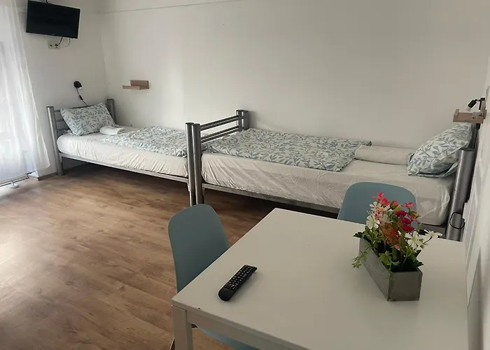 Center Hostel&guest House Hostel