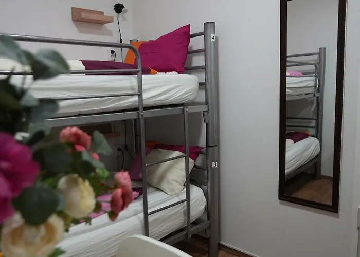 Center Hostel&guest House